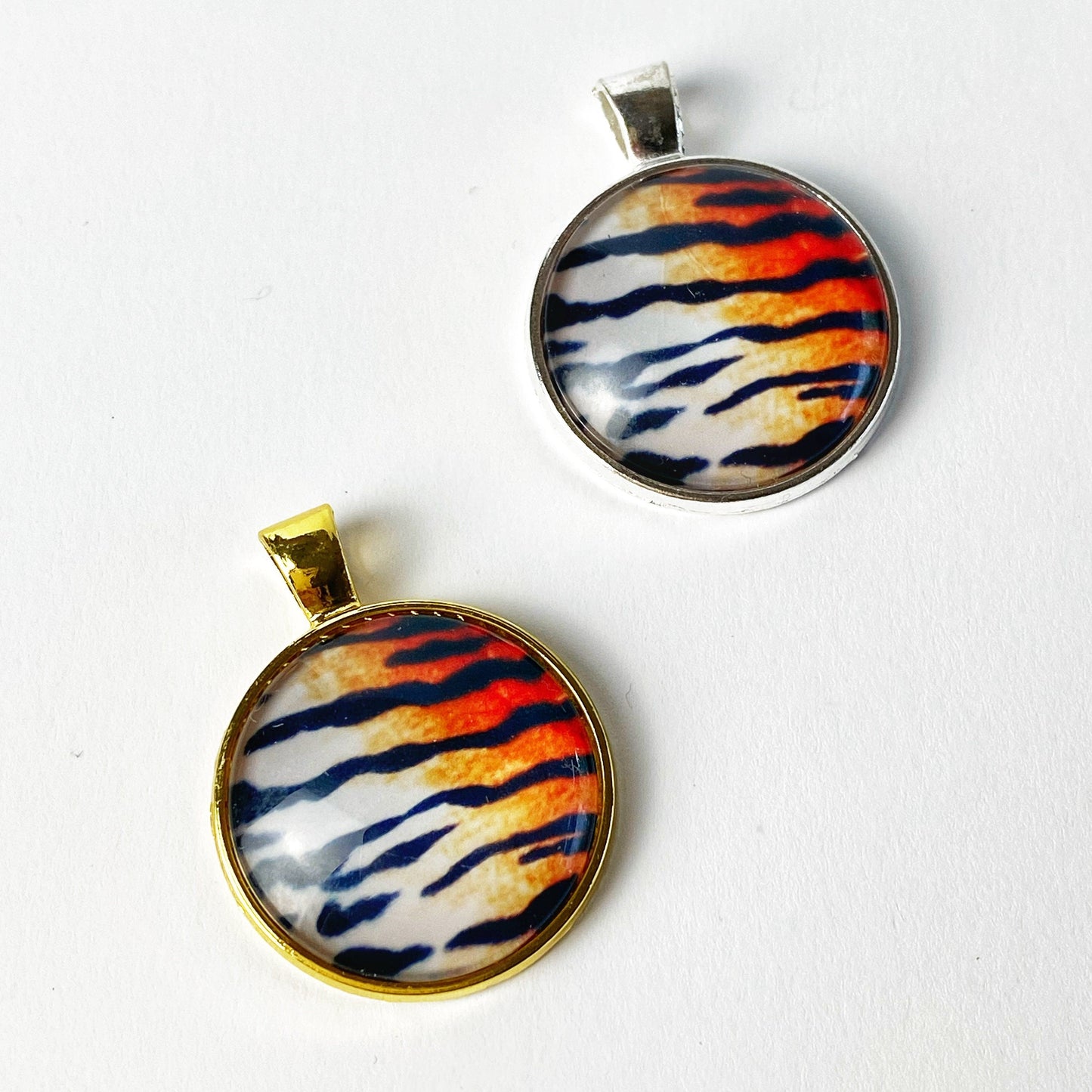 Photorealistic Animal Print 25mm Cabochons, Zebra Clips, Leopard Bookmarks, 1-inch Zoo Charms