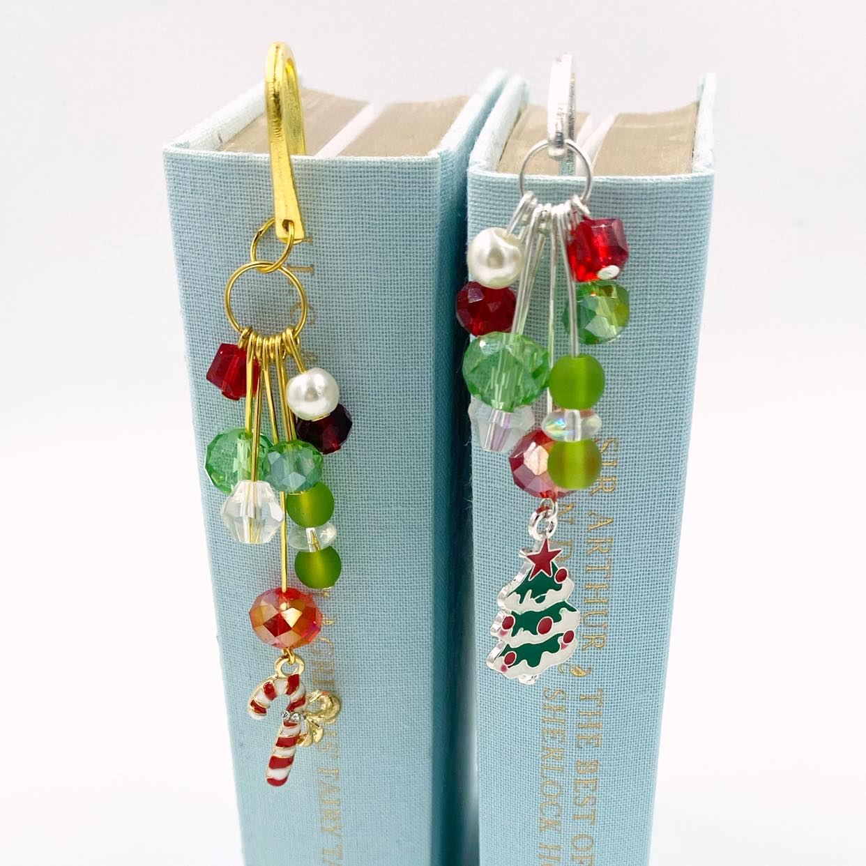Christmas Beaded Bookmark | Stocking Stuffer | Perfect Teacher Gift | Holiday Gift For Her | Librarian
