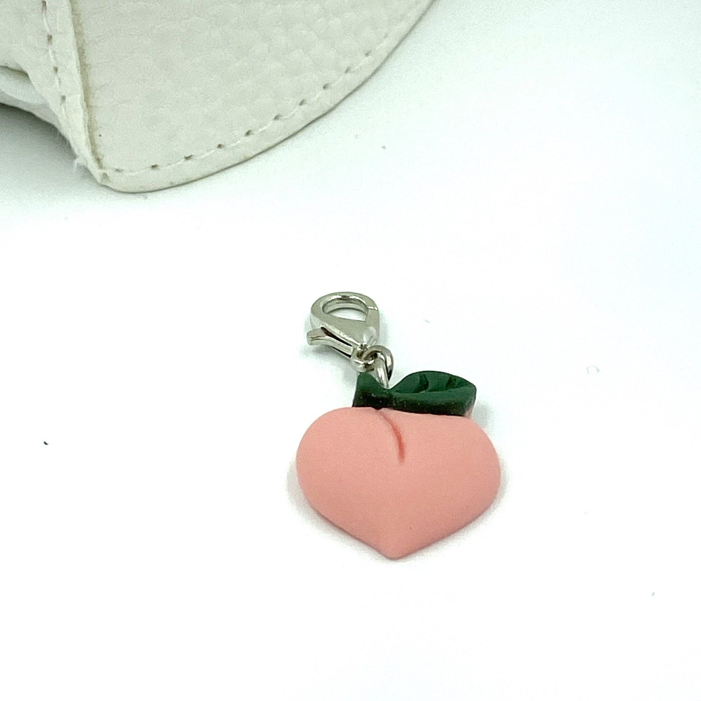 Resin Peach Charm | Fruit Planner Clip | Peachy Stitch Marker