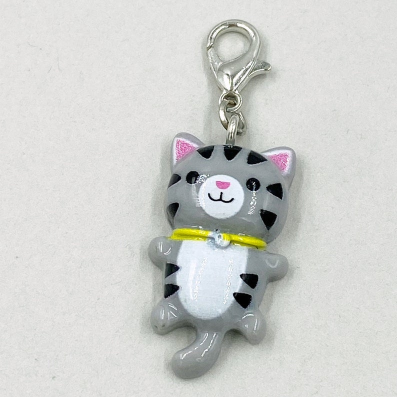 Resin Cat Planner Charm | Perfect Gift for Cat Lovers | Cute Kitty Bookmark | Clip | | Feline Stitch Marker | Progress Keeper | Counter