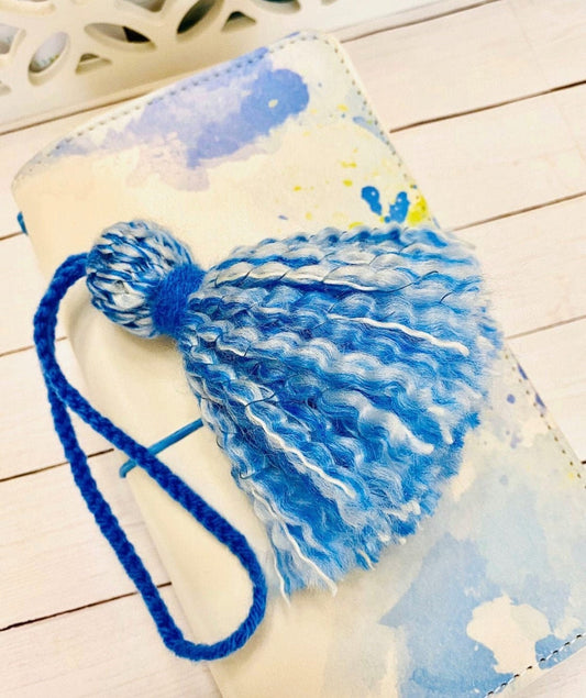 Handmade Yarn Tassel | Delft | Blue and White Tassel Charm