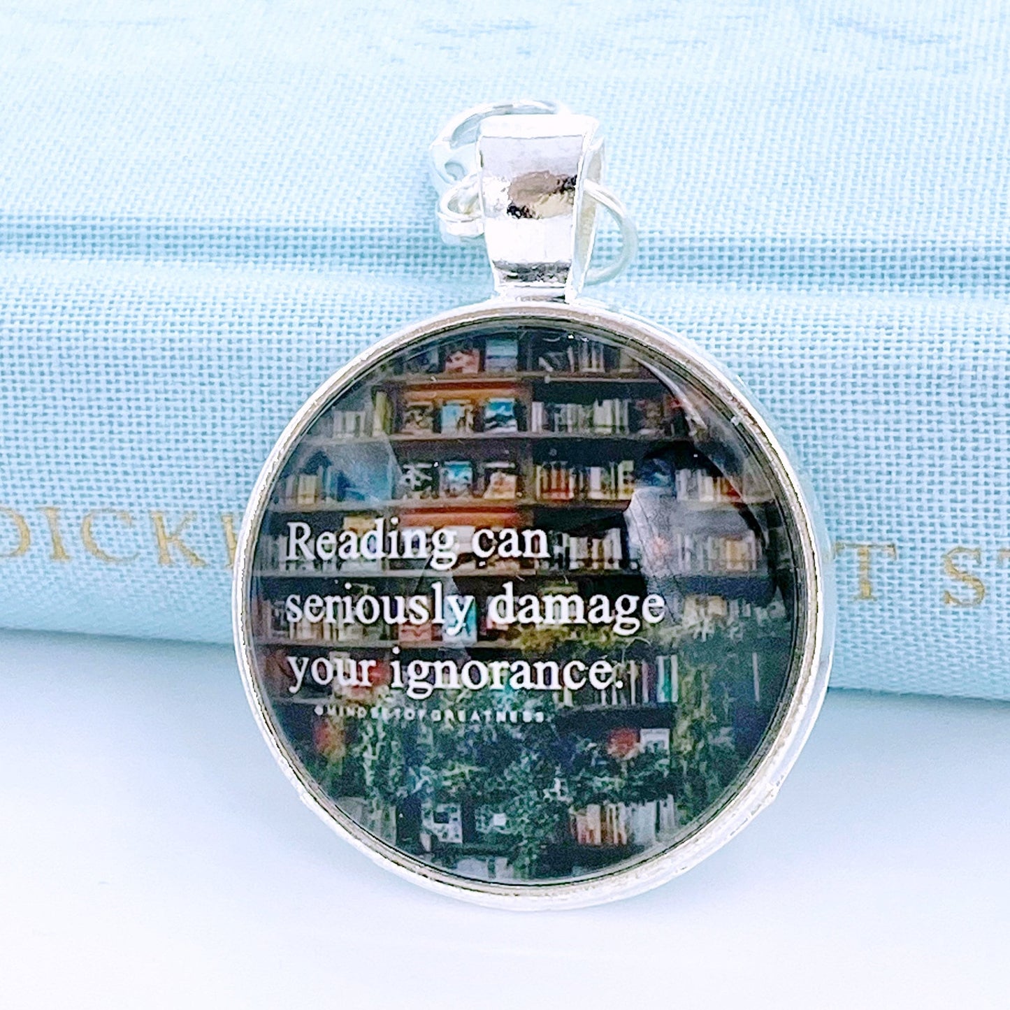 Book Lovers 25mm Cabochons, Reader's Clips, Bookish Bookmarks,  Teacher Gifts Under $10, Mom, Bookworm, Gift for Librarian